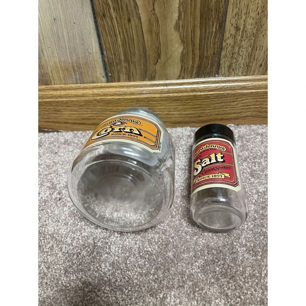 Vintage Aunt Jenny's Poppin' Corn Glass Jar & Table Salt‎ Great Shaker 1980